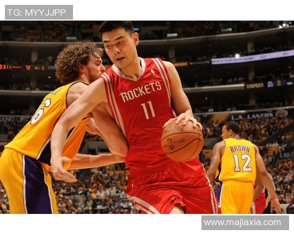 邵阳女姚明的篮球梦想与奋斗历程展现青春力量与坚持精神 邵阳女姚明的篮球梦想与奋斗历程展现青春力量与坚持精神